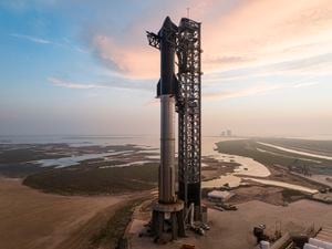 SpaceX prepares to launch its mammoth rocket 'Starship' - OPB