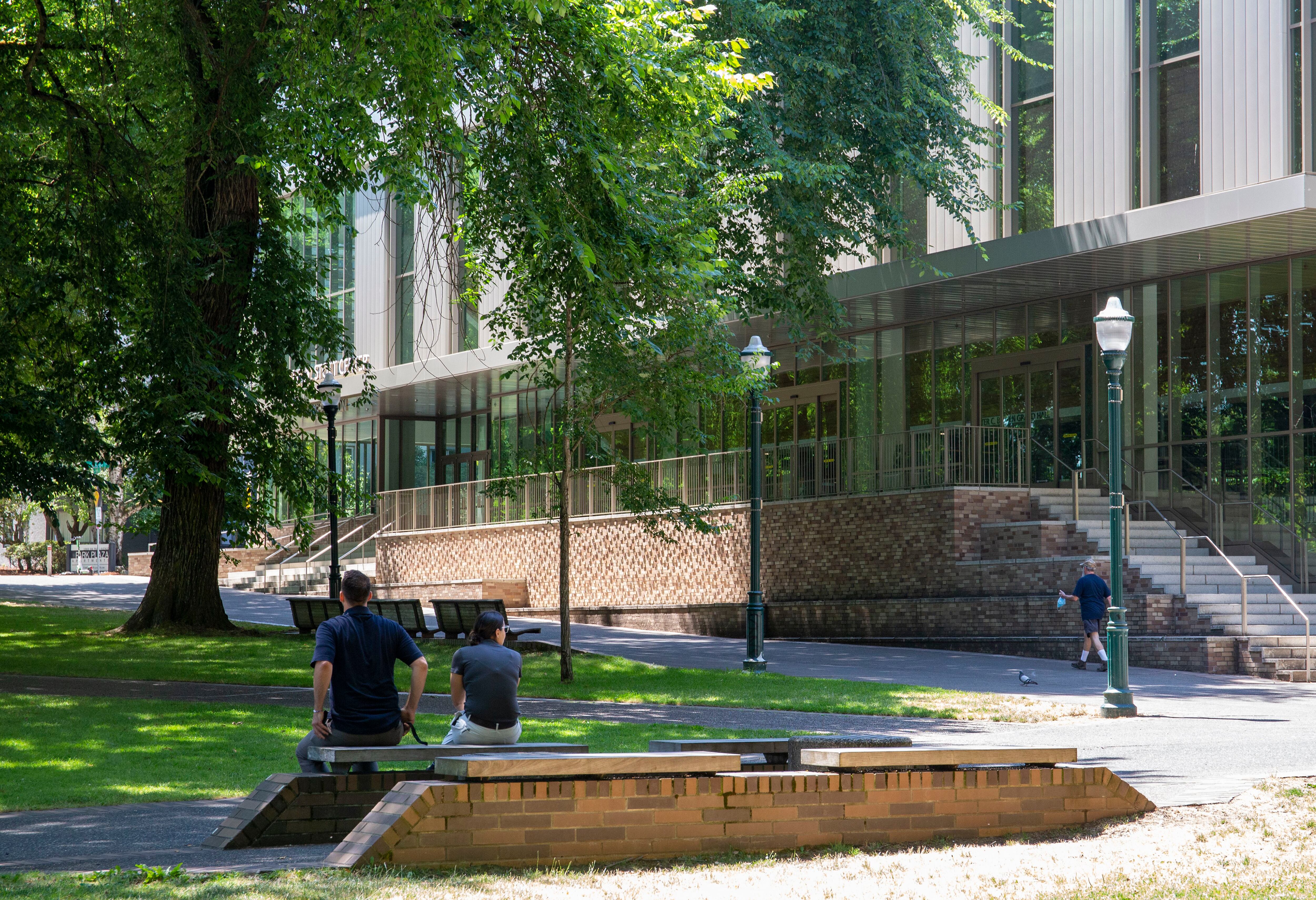 Portland State emphasizes 'open' downtown campus, but moves some in-person  classes online - OPB